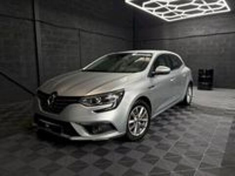 Megane IV M&eacute;gane IV Berline dCi 110 Energy Intens 2016 occasion 33520 Bruges