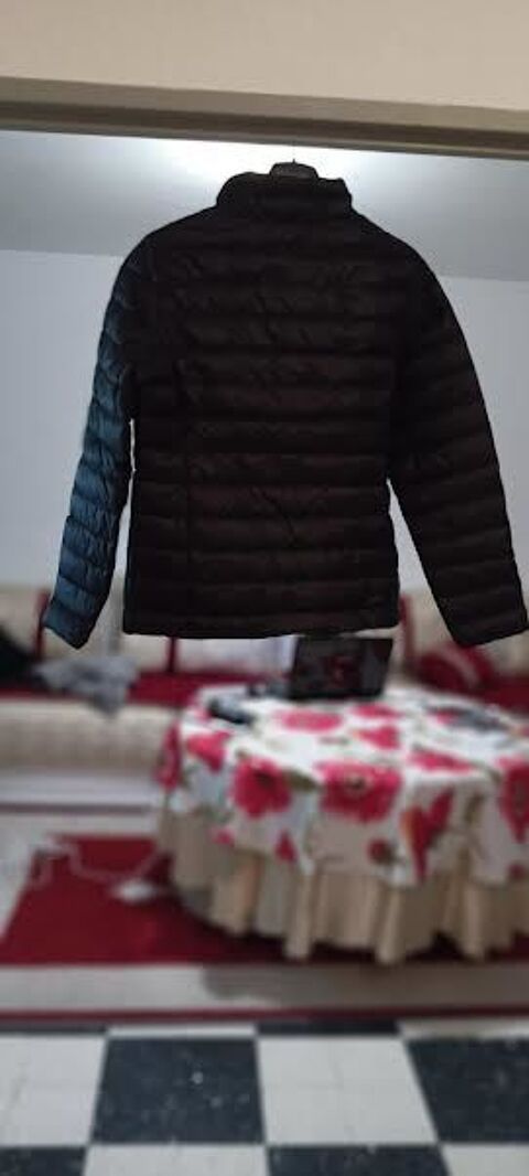 Doudoune noire grande taille Femme Taille 44 Marque tex Basi 0 N�mes (30)