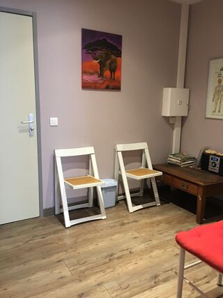 Location Autre Cabinet à partager 21 m2 et salle d'attente Saint-jean-de-soudain