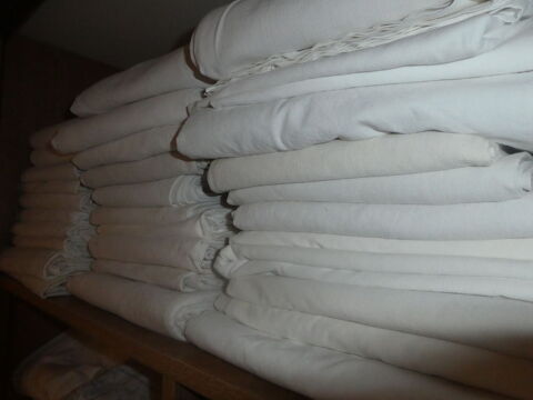 draps blanc en  lin ancien Berck (62)