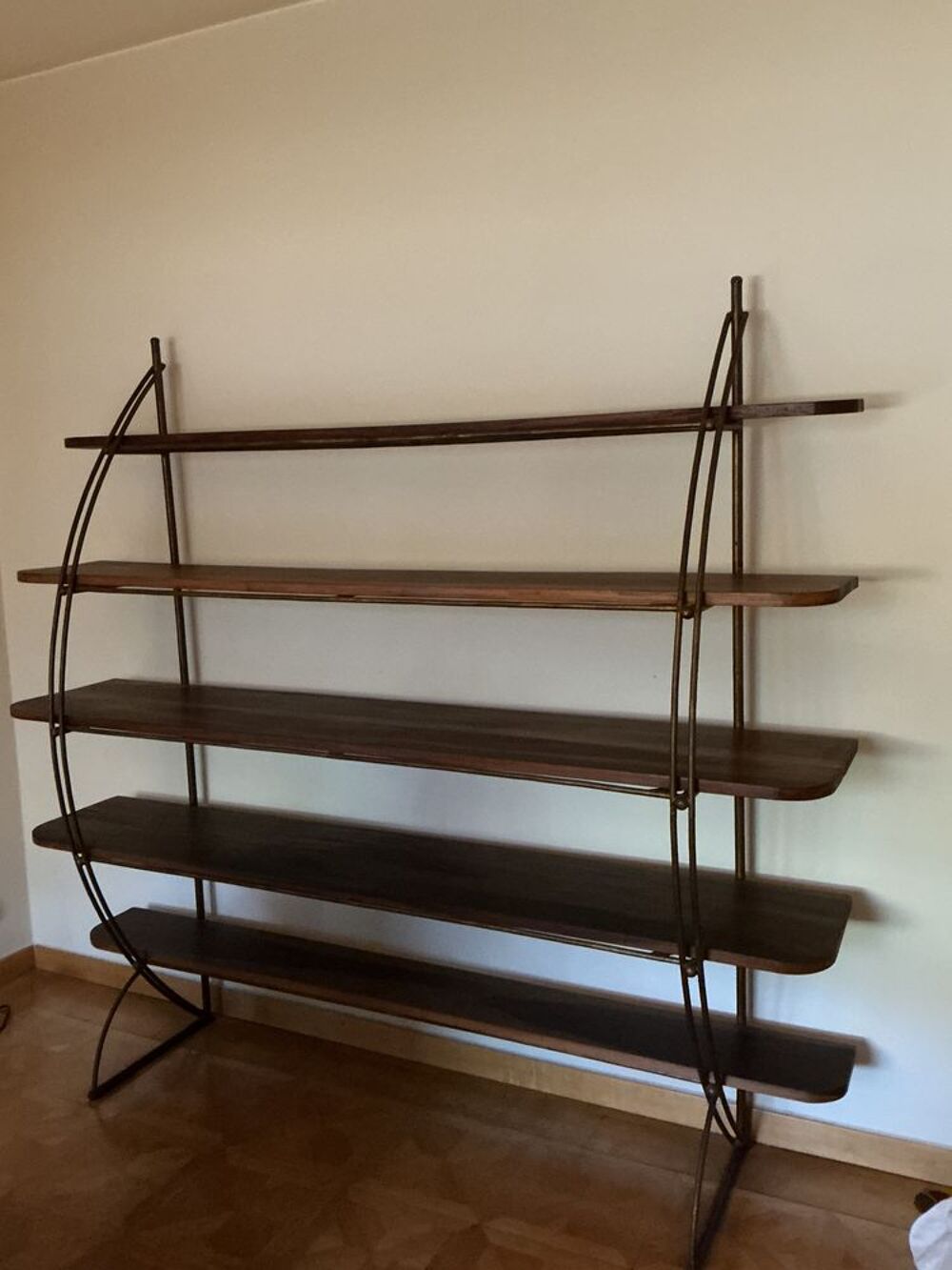 Ensemble mobilier de bureau. Meubles