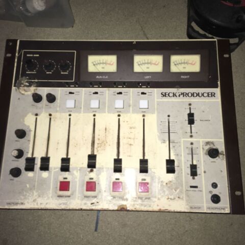 table de mixage SECK PRODUCER 150 Saint-Jean-de-Braye (45)