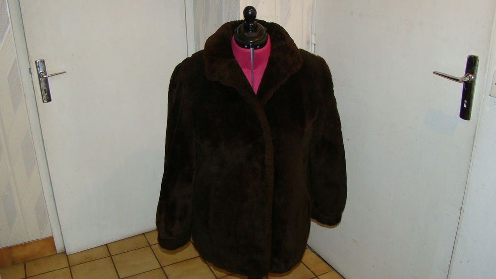 Manteau / Veste en mouton dor&eacute; - Femme T. 44 vintage 1980 Vêtements