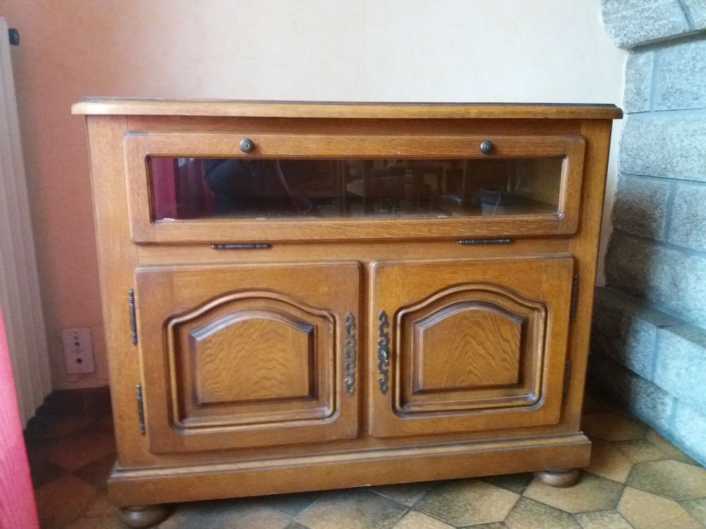 Meuble TV ch&ecirc;ne massif Meubles
