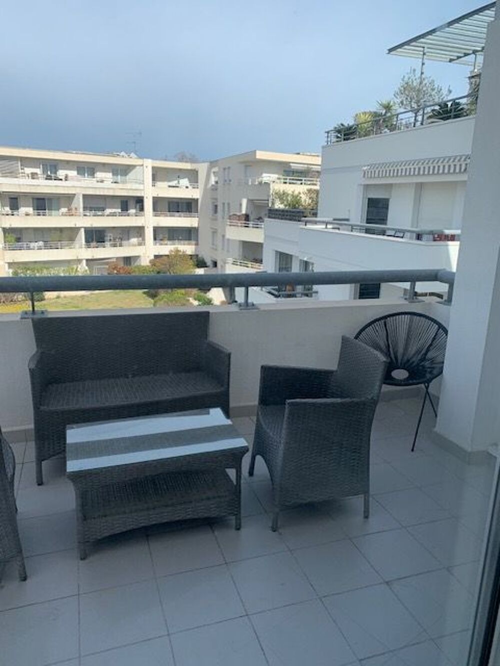 Vente Appartement Appartement T2 Millenaire-terrasse-garage-rnov Montpellier