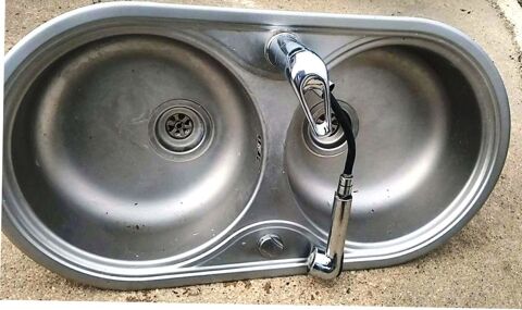 Evier deux bacs inox avec robinet mitigeur 60 tampes (91)