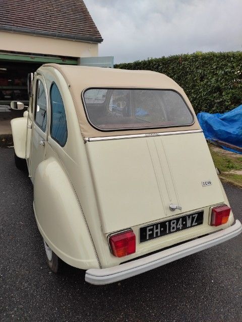 Citro&euml;n 2 CV - Dyane 2 CV 6 Special 1973 occasion Thiers 63300