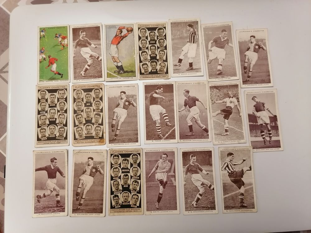 400 STICKERS PANINI FOOTBALL
