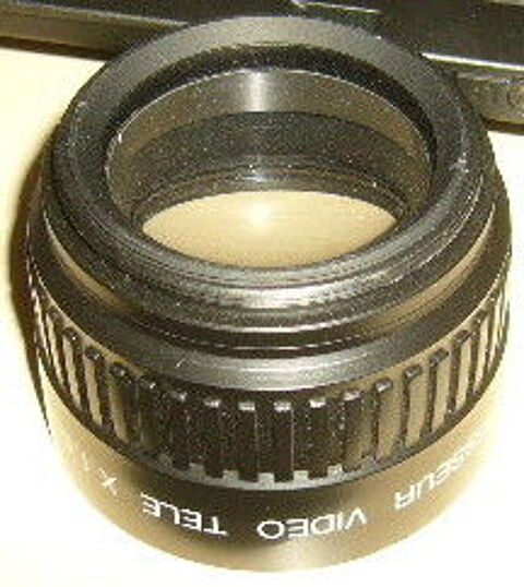 Objectif convertisseur grand angle video Tel X 0,5 17 Versailles (78)