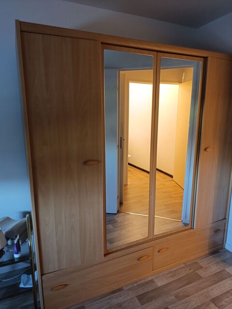 Armoire 80 L'Isle-d'Abeau (38)