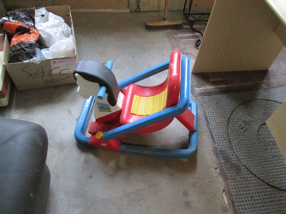  cheval a bascule Jeux / jouets