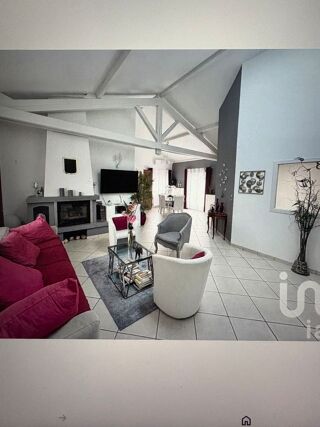  Villa � vendre 7 pi�ces 145 m�