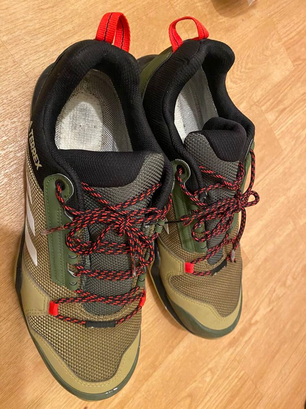Baskets adidas Chaussures