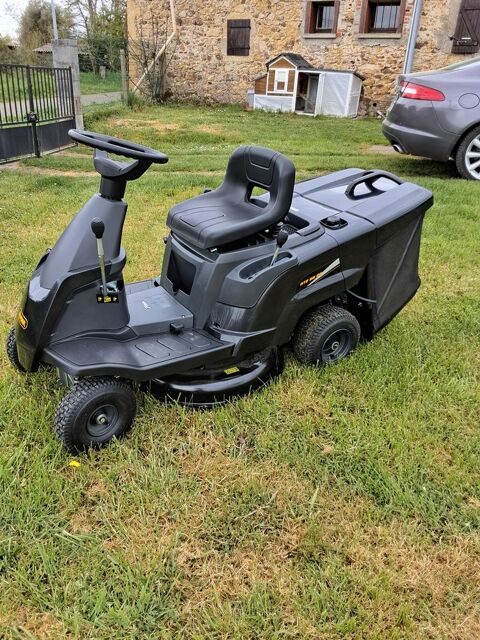 Tracteur tondeuse 1300 Labarth�te (32)