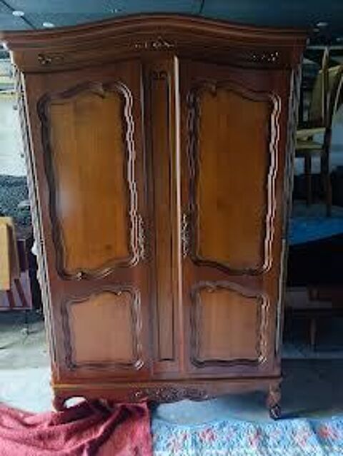 PETITE ARMOIRE DEUX PORTES 80 Saint-Jean-du-Cardonnay (76)
