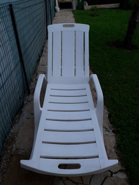 Fauteuil de jardin ou relax occasion robuste avec coussins 30 Mitry-Mory (77)