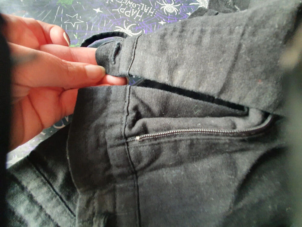 Pantalon noir - type lin - 42 
Vêtements