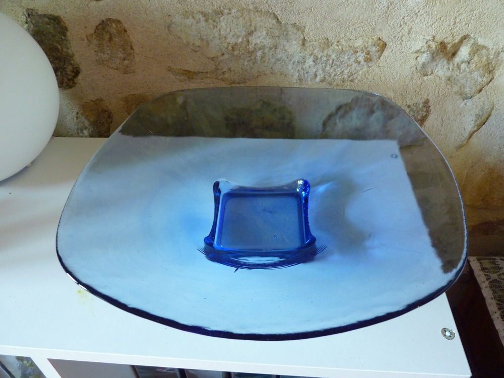Ensemble Vase et coupe en verre bleu Décoration