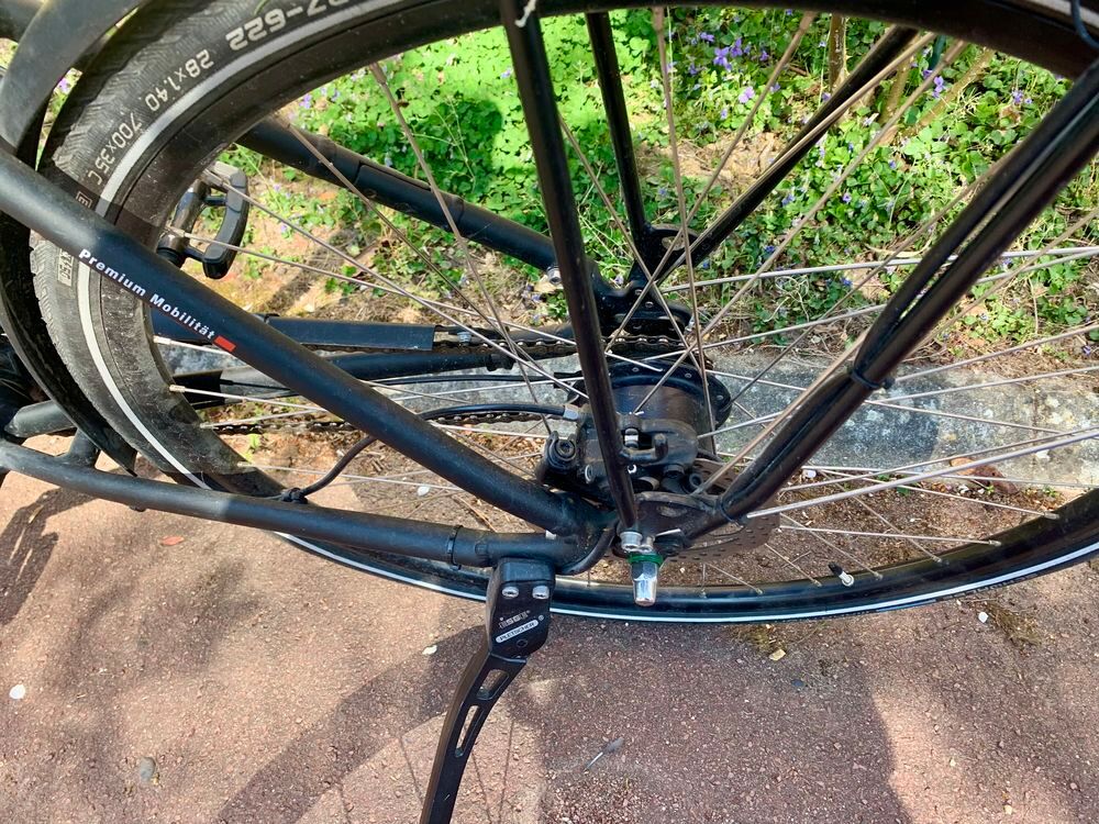 V&eacute;lo Kalkhoff pour dame, tr&egrave;s bonne qualit&eacute;, excellent &eacute;tat Vélos