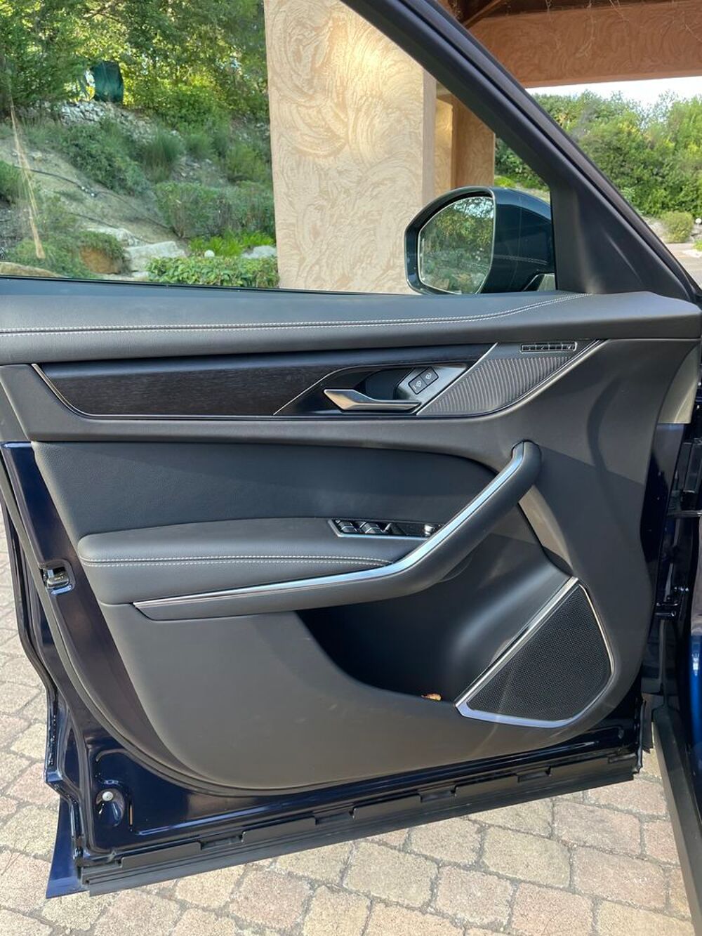 F-PACE F-Pace 2.0 - P400e PHEV AWD BVA8 R-Dynamic S 2022 occasion 06160 Juan Les Pins