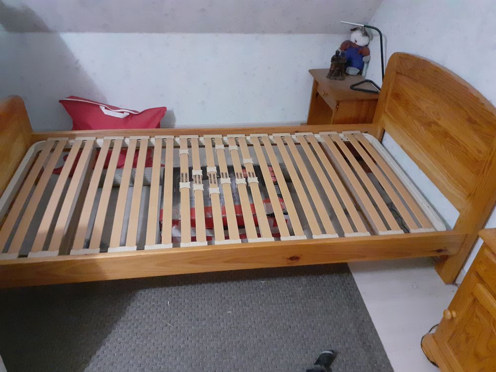 Chambre a coucher junior en pin Meubles