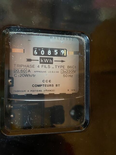compteur �lectrique m�canique triphas� B6C1 60 Mandres-les-Roses (94)