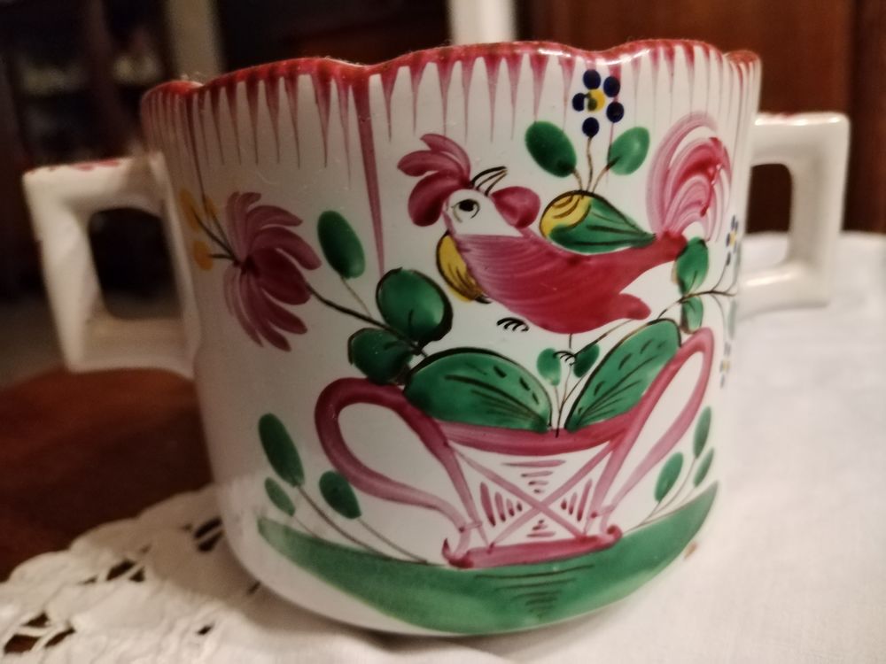 Pot a aperitlf saint Clement 19 &egrave;me motif coq avec anses Décoration