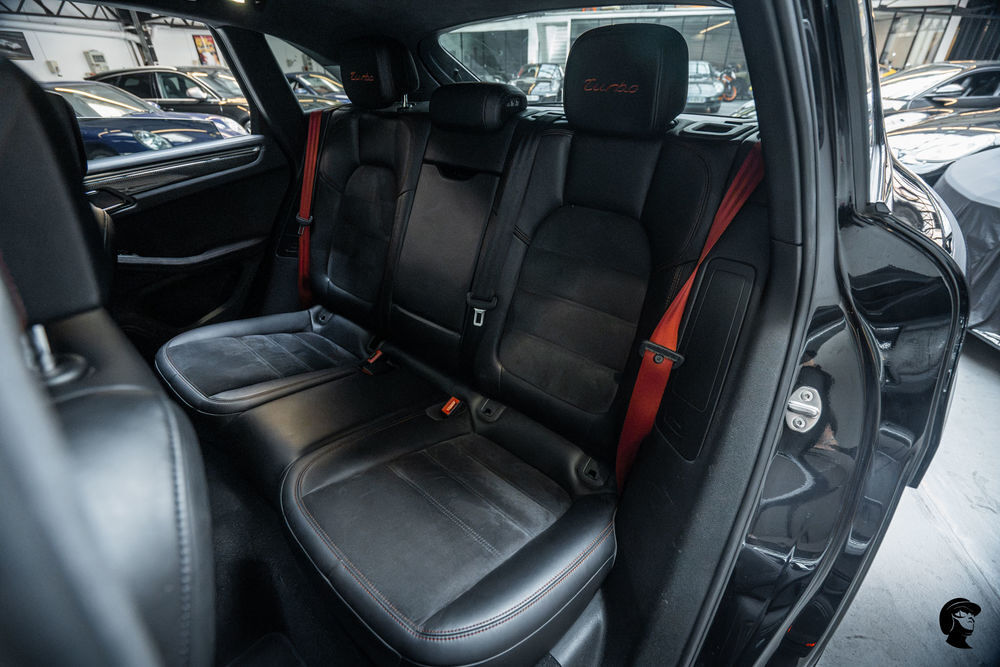 Macan Turbo 3.6 V6 440 ch Pack Performance PDK 2017 occasion 75014 Paris
