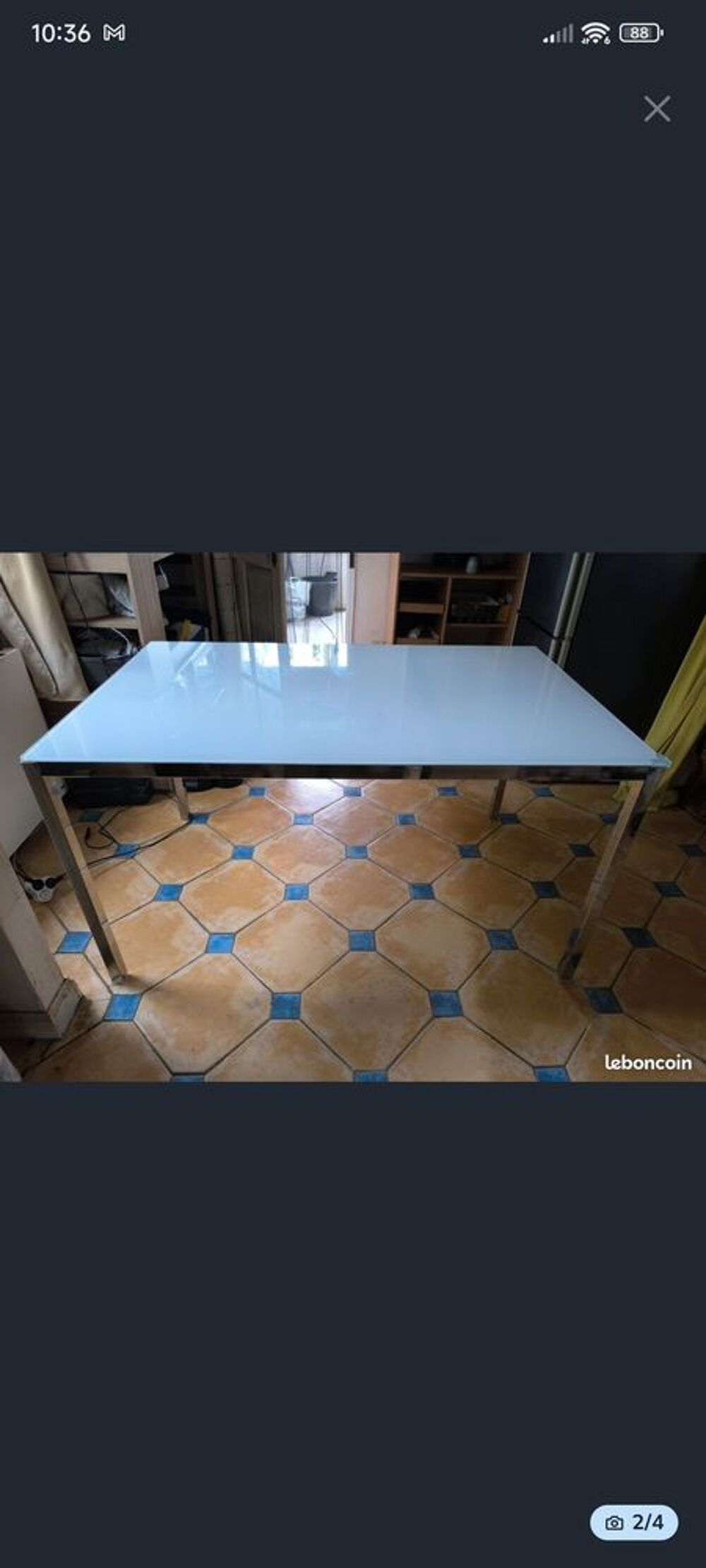 Jolie table Meubles