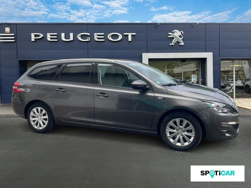 308 SW 1.2 PureTech 110ch S&S BVM5 Style 2017 occasion 46000 Cahors