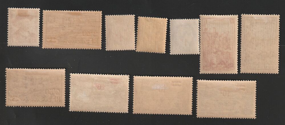 Timbres Neufs Charni&egrave;re transparentes Ann&eacute;es 1941-42-43 