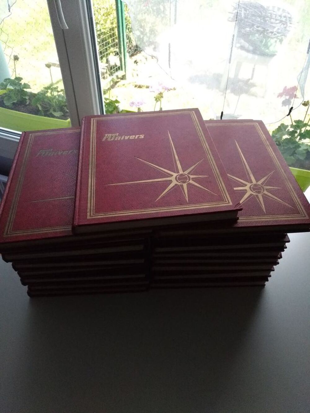 collection Tout l'Univers Livres et BD