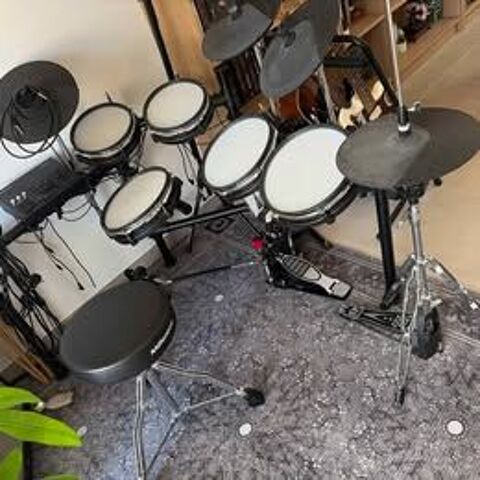 Millénium MPS 850 E-drum set 400 Plerguer (35)