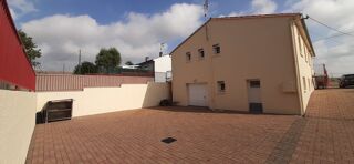  Maison  vendre 8 pices 180 m Saint-michel-le-cloucq