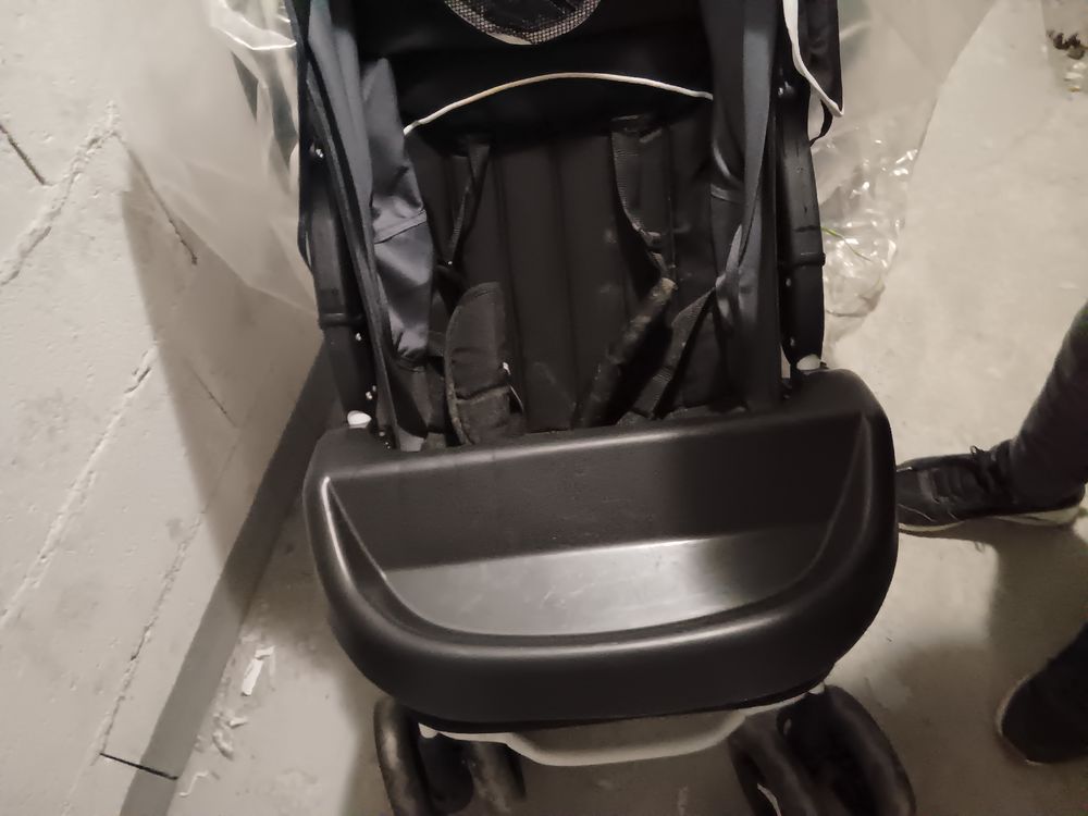 Poussette Pu�riculture