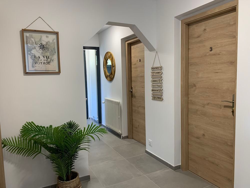 Location Chambre Chambre dans colocation à Evian très proche embarcadère Évian-les-bains