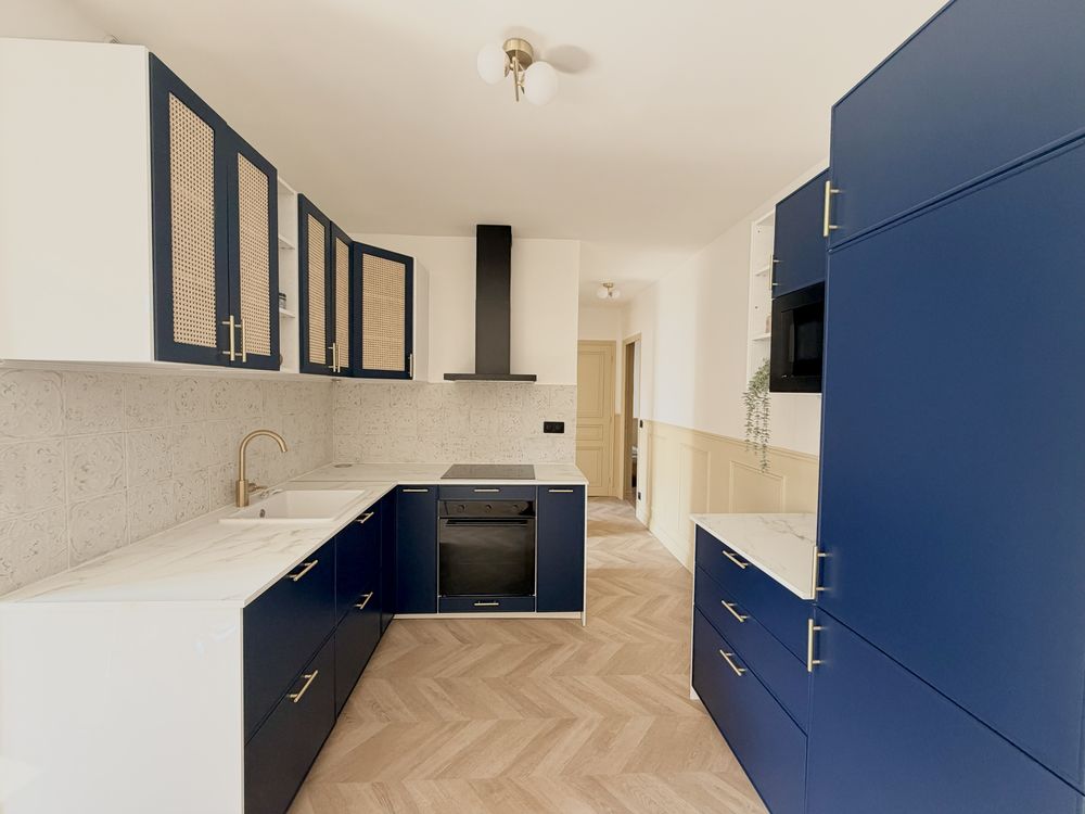 Vente Appartement 3 pièces 66 m² HYPER CENTRE - entièrement rénové Suresnes