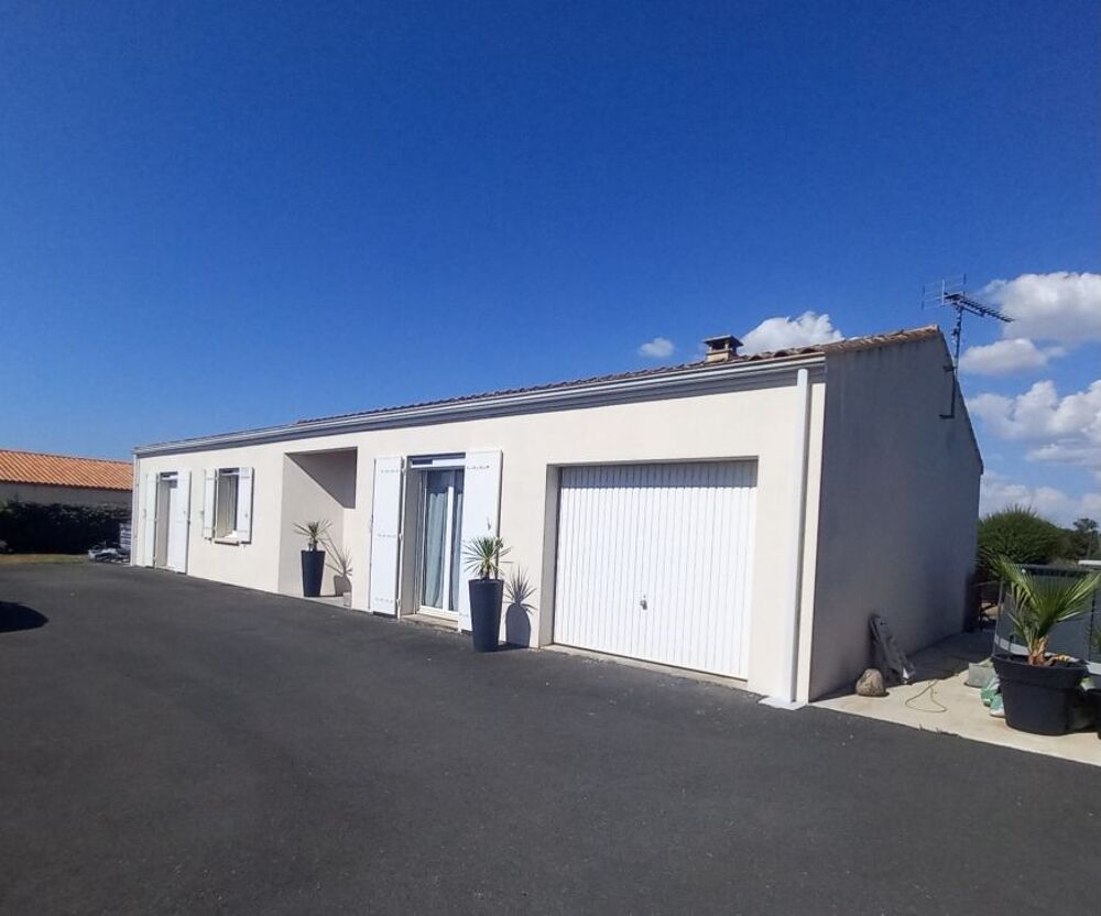 Vente Maison PAVILLON PLAIN PIED 96M² + 22 m2 garage Royan