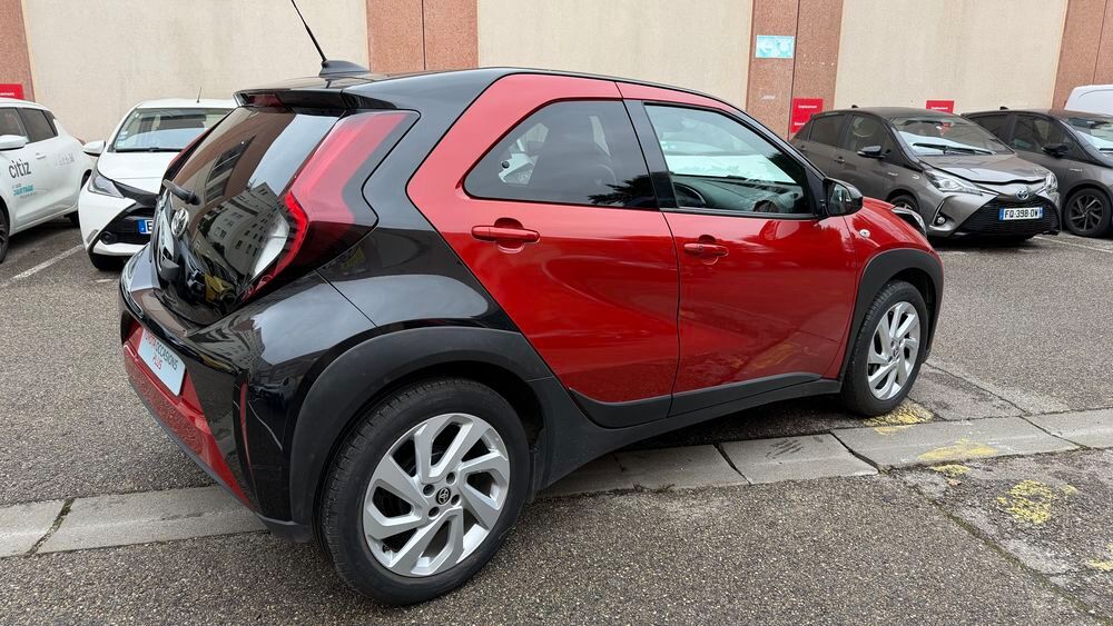 Aygo X 1.0 VVT-i 72 S-CVT Design 2022 occasion 69100 Villeurbanne