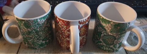 3 mugs made in western Germany collector 10 Besanon (25)