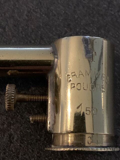 Doseur ancien plombs et poudre + cuillère 17 Les Clouzeaux (85)
