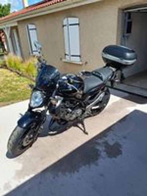 SUZUKI 2011 occasion 63270 Vic-le-Comte