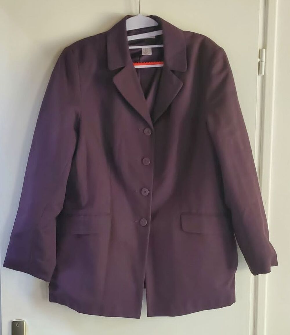 VESTE FEMME TAILLE 48 PRUNE Vêtements