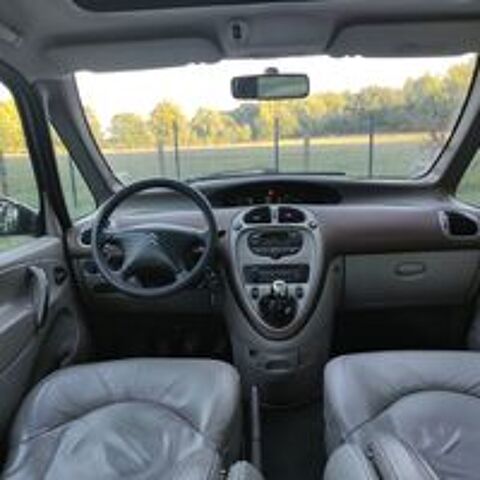 Picasso Xsara 1.8i 16V 2003 occasion 44119 Treilli&egrave;res