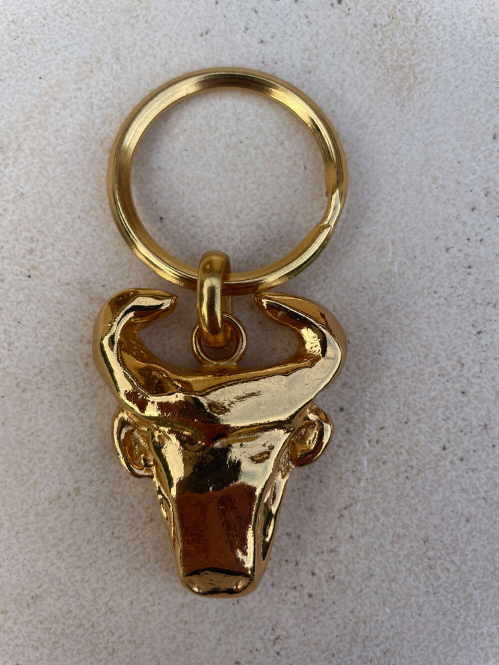 Porte-Cl&eacute;s dor&eacute; taureau Christian LACROIX Bijoux et montres