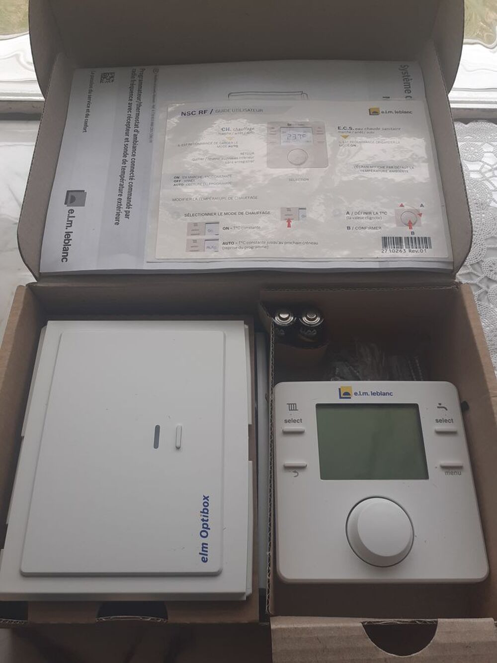 Thermostat Optibox Elm Leblanc connect&eacute; neuf sous emballage syst&egrave;me de contr&ocirc;le radio fr&eacute;quence connect&eacute; Bricolage