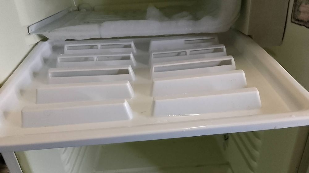 R&eacute;frig&eacute;rateur / Cong&eacute;lateur 120L 60 euros Electromnager
