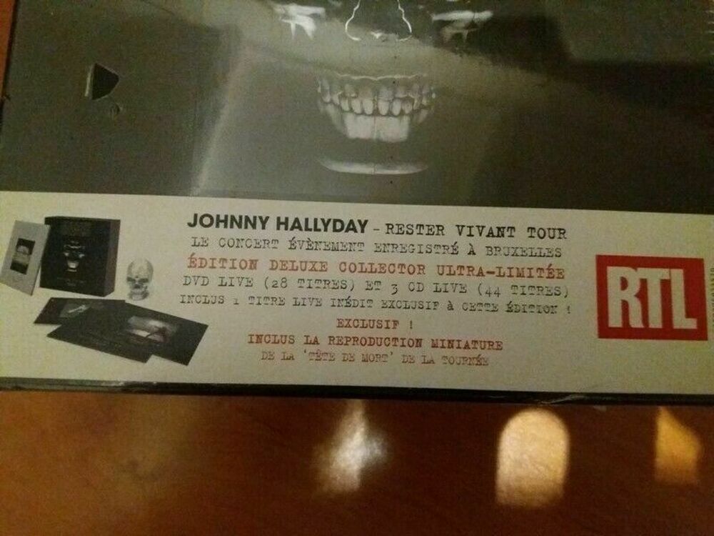 Coffret Johnny Hallyday - Rester vivant
CD et vinyles