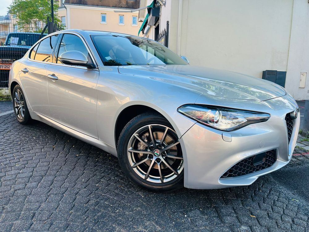 Giulia 2.2 136 ch AT8 Edizione 2019 occasion 78800 Houilles