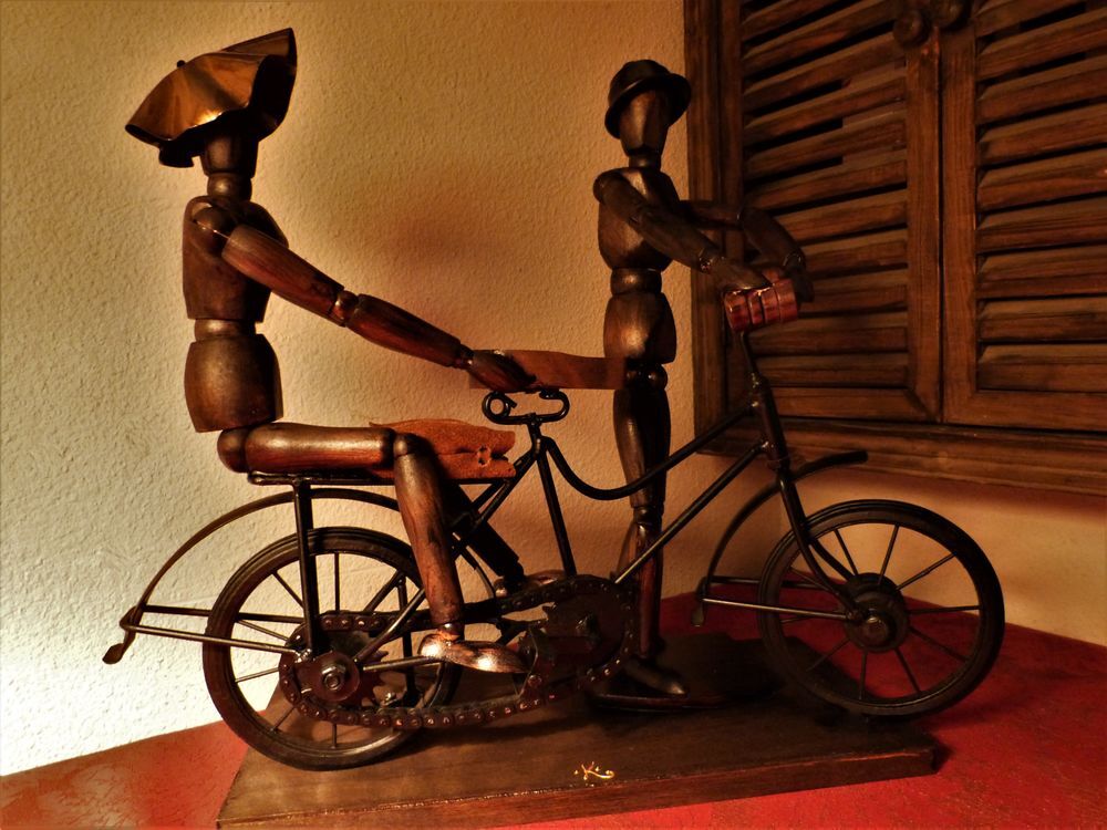 Curiosit&eacute; " BURLESQUE DUO IN CYCLE" Steampunk Décoration